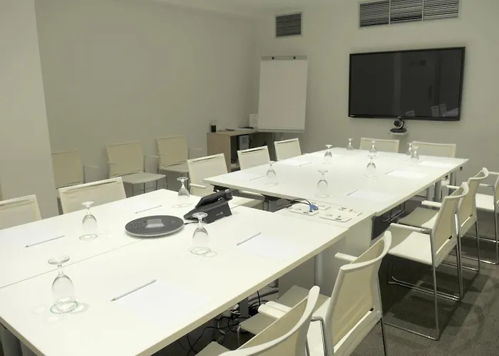 Hotel Ibis Budget 2*