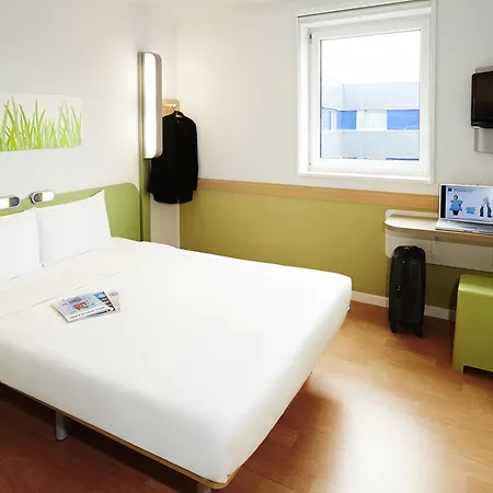 Hotel Ibis Budget 2*
