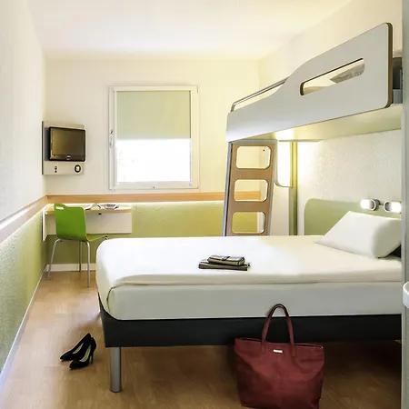 Ibis Budget 2* לאידה