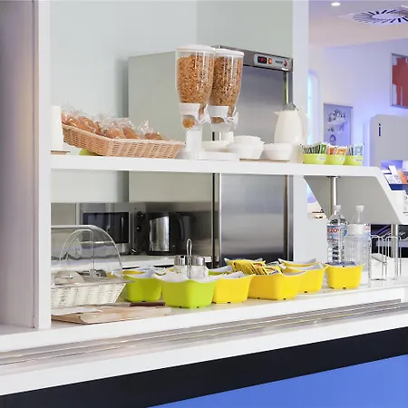 Ibis Budget Hotel 2*