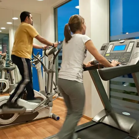 Ibis Budget Hotel 2*